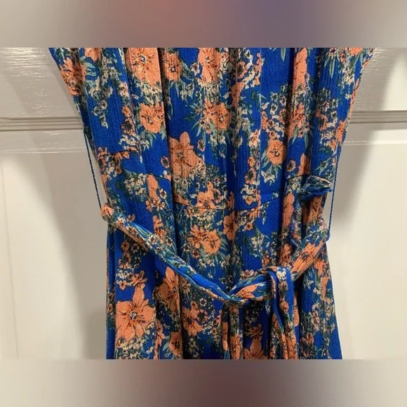 O’Neill Dress Size Medium - Picture 4 of 12